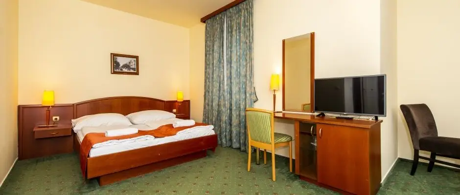 Gastland M0 Hotel Szigetszentmikls