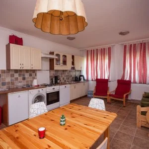 Gedeon Tanya-Panzió Jakabszállás - Május 1.