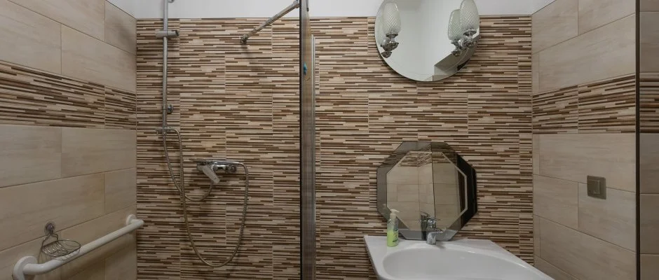 Gedeon Tanya-Panzi Jakabszlls