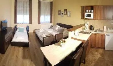 Gell�ny Lux Apartman Gyula