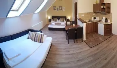 Gell�ny Lux Apartman Gyula