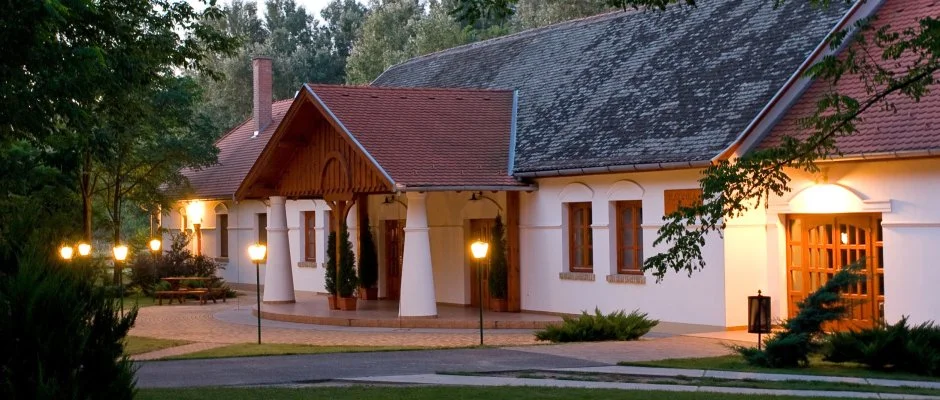Geréby Kúria Hotel és Lovasudvar Lajosmizse