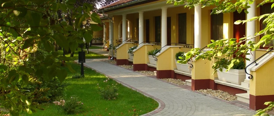 Geréby Kúria Hotel és Lovasudvar Lajosmizse