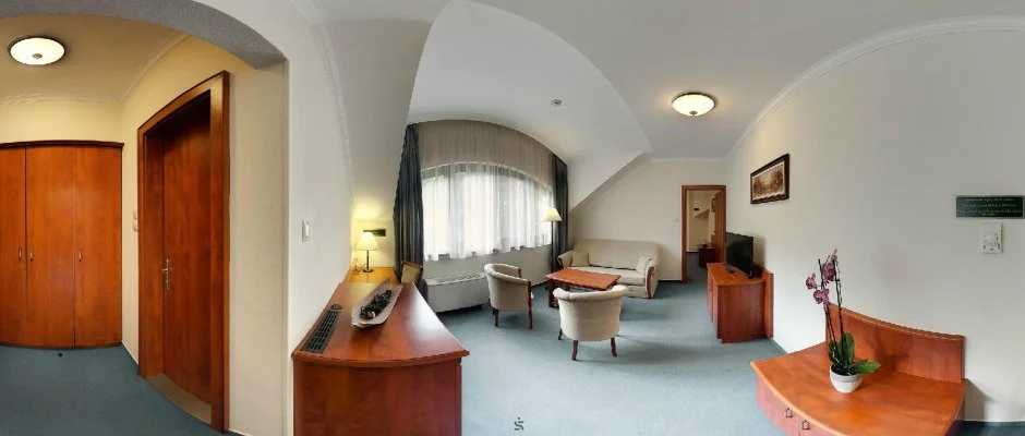 Geréby Kúria Hotel és Lovasudvar Lajosmizse