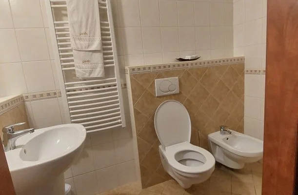 Gerby Kria Lajosmizse