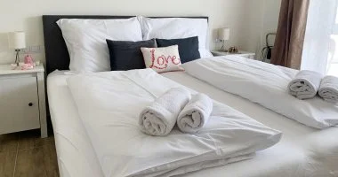 Okt�ber 23. (min. 2 �j)