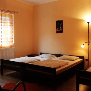  Gyula - Május 1. (min. 2 éj)