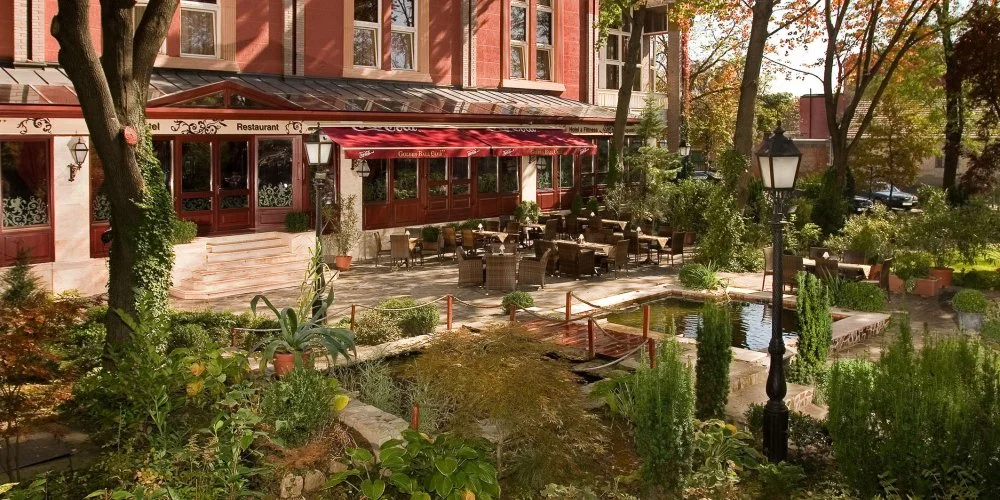 Golden Ball Club Hotel Gy�r