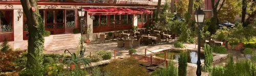 Golden Ball Club Hotel 