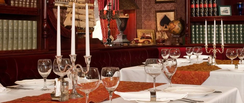 Golden Ball Club Hotel Gyr