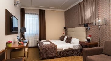 Golden Ball Club Hotel Gy�r - 2 szem�lyes, 2 �jszak�s gy�ri wellness pihen�s