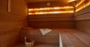 M�jus 1. (min. 2 �j)