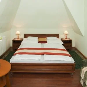  Gosztola - Két ünnep között (min. 2 éj)