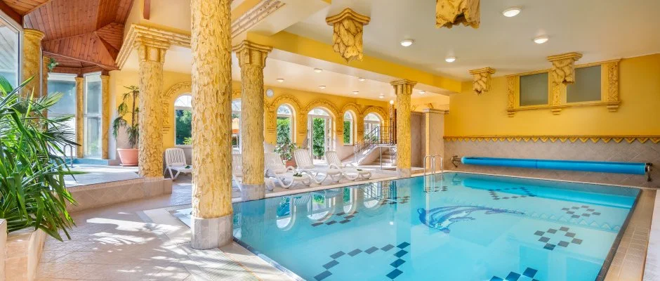 Gosztola Gyngye-az erd szllodja Gosztola