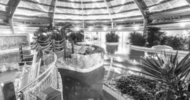 M�jus 1. (min. 2 �j)