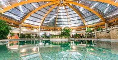 Gotthard Hotel - Legjobb �r f�rd�bel�p�vel