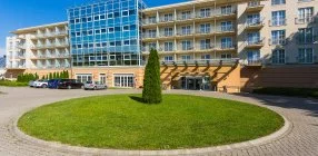 Gotthard Hotel - Legjobb �r f�rd�bel�p�vel