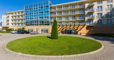 Gotthard Hotel - Legjobb �r f�rd�bel�p�vel