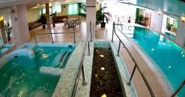 Granada �lm�nyek (min. 2 �j)