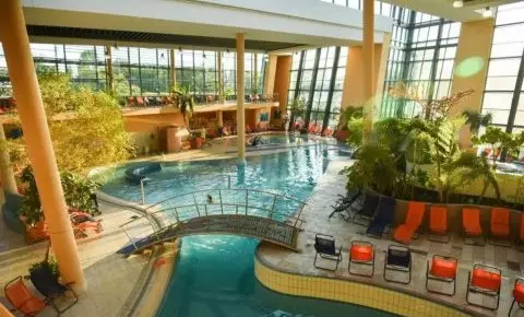 Grand Hotel Esztergom - Esztergomi kikapcsolódás korlátlan Aquasziget Élményfürdő használattal