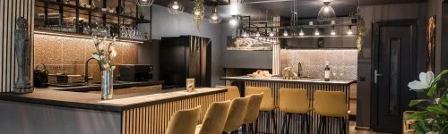 Greyhouse Apartments 