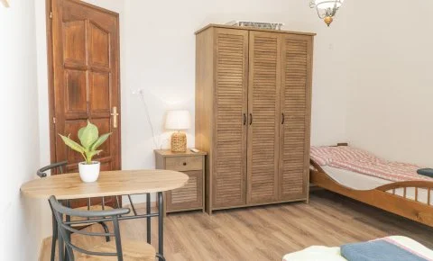 Gyulavezér-Csobánci Pihenő Vendégház Gyulakeszi - Húsvét