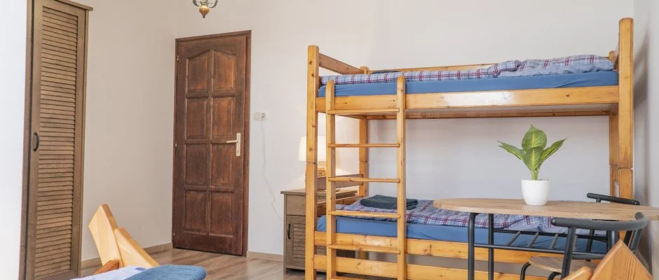 Gyulavezr-Csobnci Pihen Vendghz Gyulakeszi