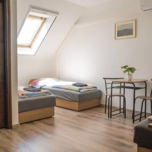 Gyulavezér-Csobánci Pihenő Vendégház Gyulakeszi - Pünkösd (min. 2 éj)