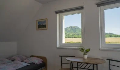 Gyulavezr-Csobnci Pihen Vendghz Gyulakeszi