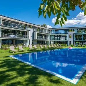 H55 Balatonlelle Apartmanházak Balatonlelle - Pünkösd (min. 2 éj)