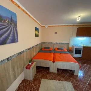 Hajnal Apartman Hajdúszoboszló - Napi árak (1 éjtől)