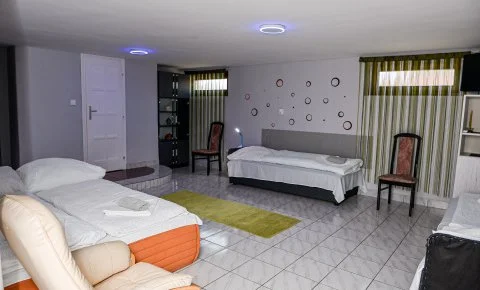 Hajnal Apartman Hajdúszoboszló - Karácsony