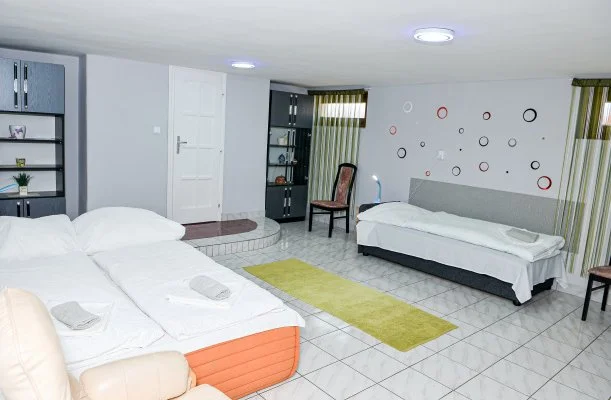 Hajnal Apartman Hajdúszoboszló Hajnal Apartman Hajdúszoboszló