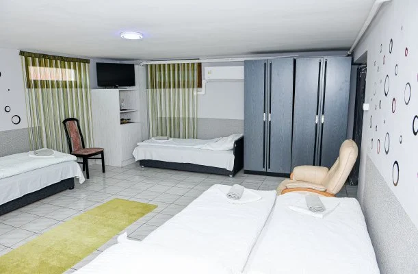Hajnal Apartman Hajdúszoboszló Hajnal Apartman Hajdúszoboszló