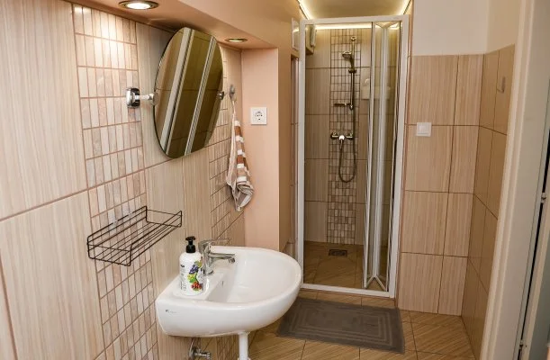 Hajnal Apartman Hajdúszoboszló Hajnal Apartman Hajdúszoboszló
