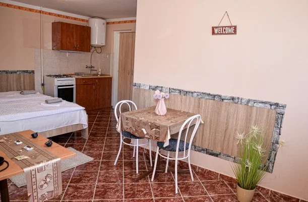 Hajnal Apartman Hajdúszoboszló Hajnal Apartman Hajdúszoboszló