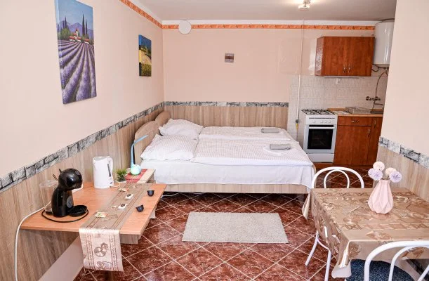 Hajnal Apartman Hajdúszoboszló Hajnal Apartman Hajdúszoboszló