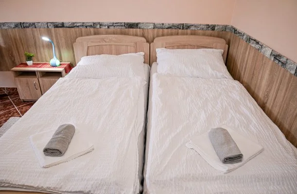 Hajnal Apartman Hajdúszoboszló Hajnal Apartman Hajdúszoboszló