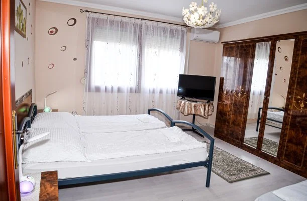 Hajnal Apartman Hajdúszoboszló Hajnal Apartman Hajdúszoboszló