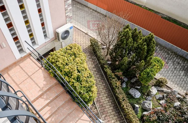 Hajnal Apartman Hajdúszoboszló Hajnal Apartman Hajdúszoboszló