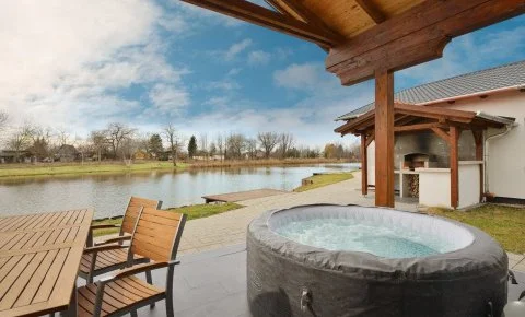 Haleszi Apartman Péteri - Legjobb ár