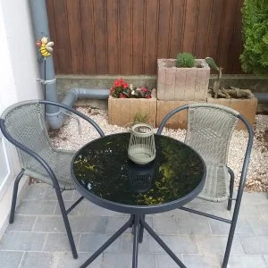 Hanga-lak Velence - Május 1. (min. 2 éj)