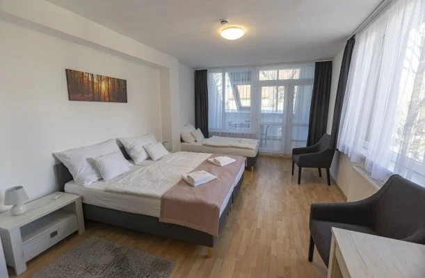 Harangtorony Sz�ll� K�szeg
