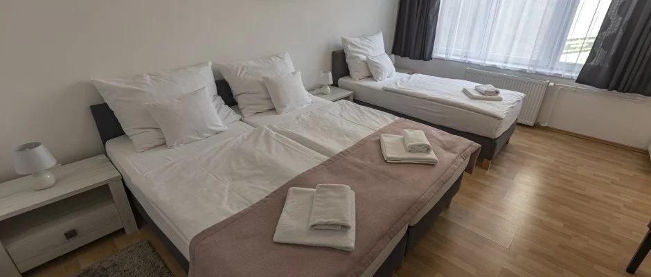 Harangtorony Sz�ll� K�szeg
