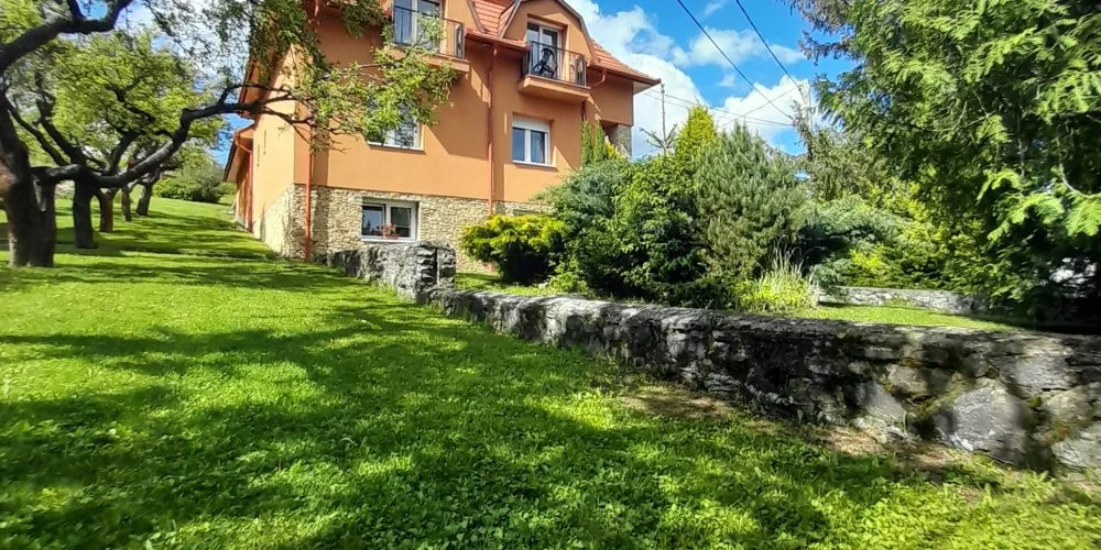 Aliz Villa Szilv�sv�rad