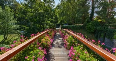 Spring Sale 2026 (min. 2 �j)