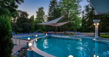 Maj�lis (min. 2 �j)