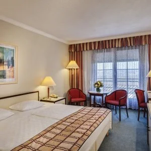  Hévíz - Március 15. - speciális előrefizetéssel