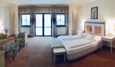 Hétkúti Wellness Hotel & Lovaspark Mór