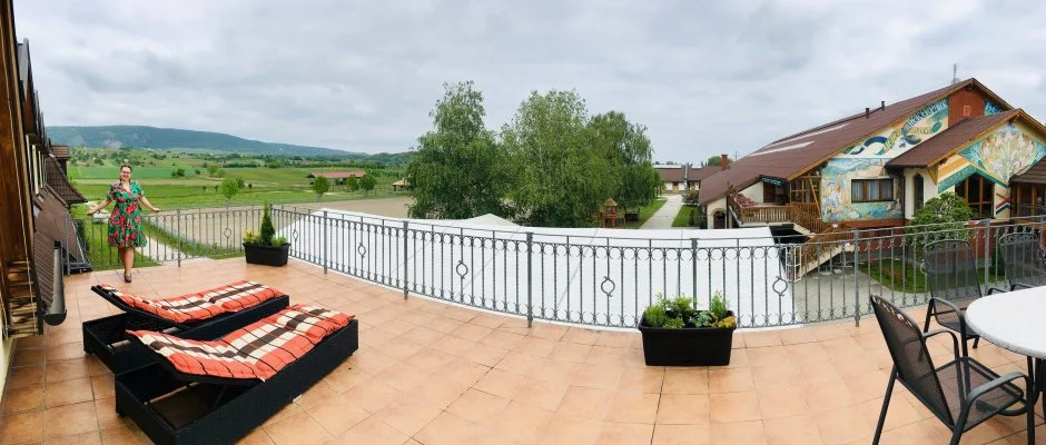 Htkti Wellness Hotel & Lovaspark Mr